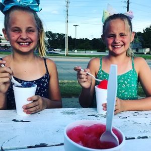 Meet your Posher, Ava and kaitlyn